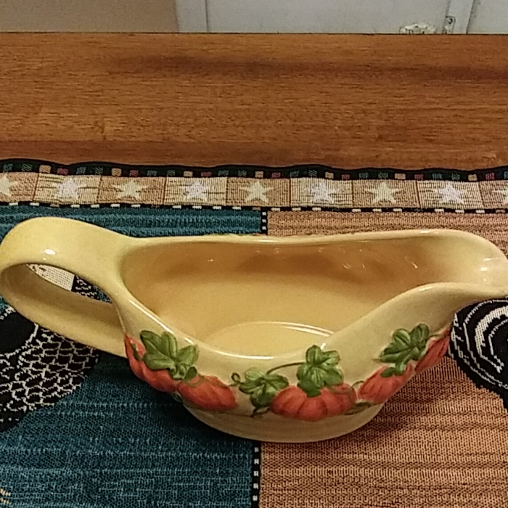 Colorful gravy Bowl